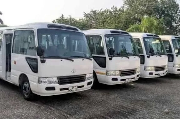 Executive vehicle hire Ethiopia with professional driver Yetenbi Tours